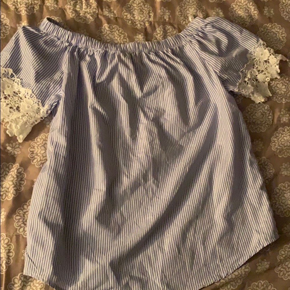 Blue blouse with white stripes